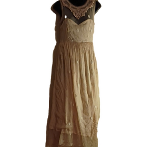 No Brand Cream Tull Layered  Lace Maxi Dress. See Measurements.